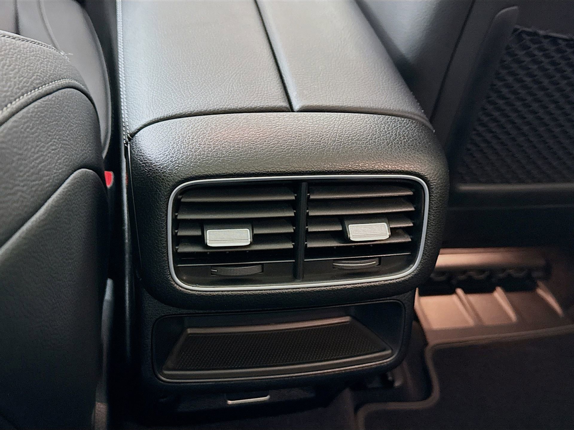 Certified 2025 Mercedes-Benz GLE 350 4MATIC image 28