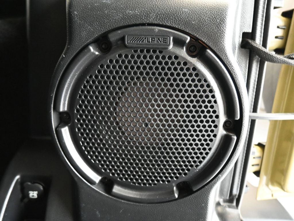 Used 2013 Jeep Wrangler Unlimited Sahara w/ Connectivity Group image 33