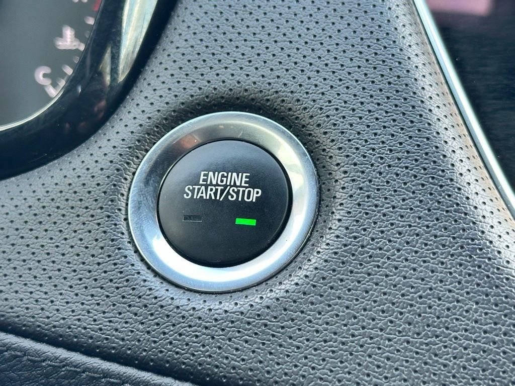 Used 2022 Cadillac XT5 Sportv w/ Technology Package image 20