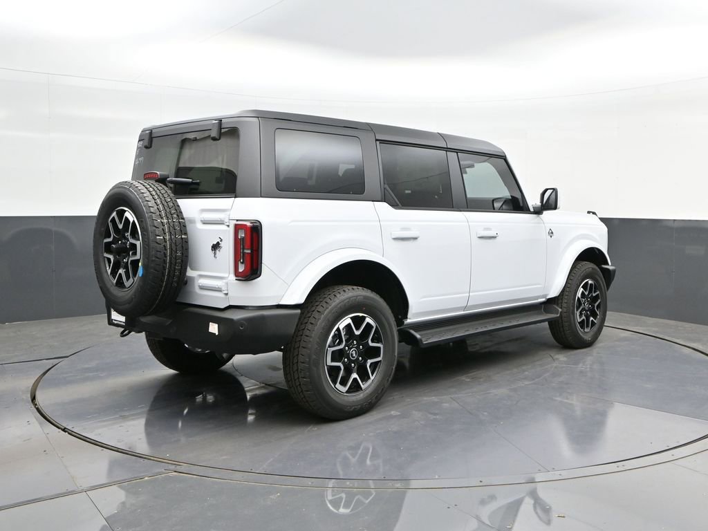 New 2025 Ford Bronco Outer Banks image 11