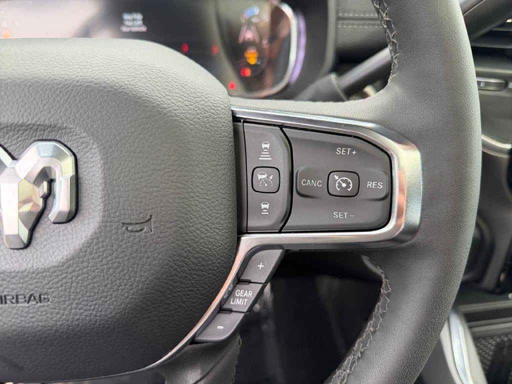 Used 2026 RAM 3500 Laramie AWD/4WD image 16