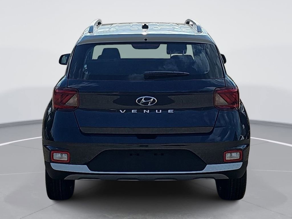 New 2026 Hyundai Venue SEL FWD image 6