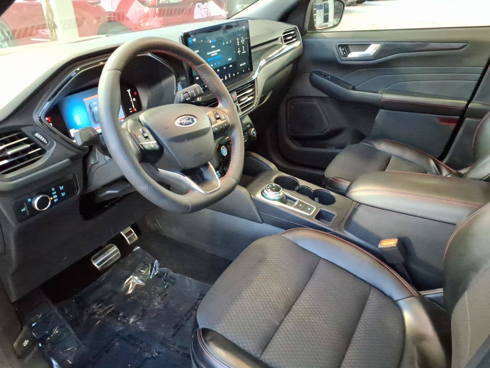 Certified 2023 Ford Escape ST-Line w/ Tech Pack #1 FWD image 10