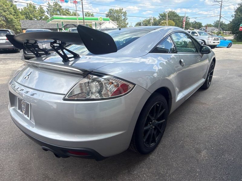 Used 2012 Mitsubishi Eclipse GS FWD image 5