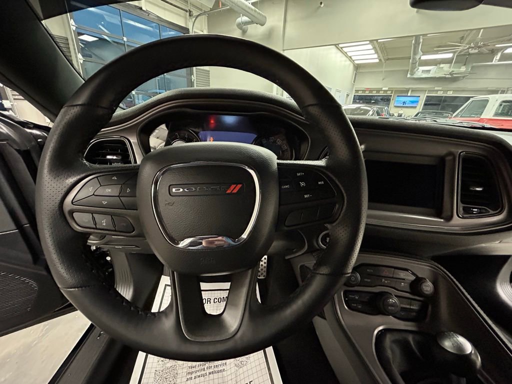 Used 2023 Dodge Challenger R/T w/ Blacktop Package image 10