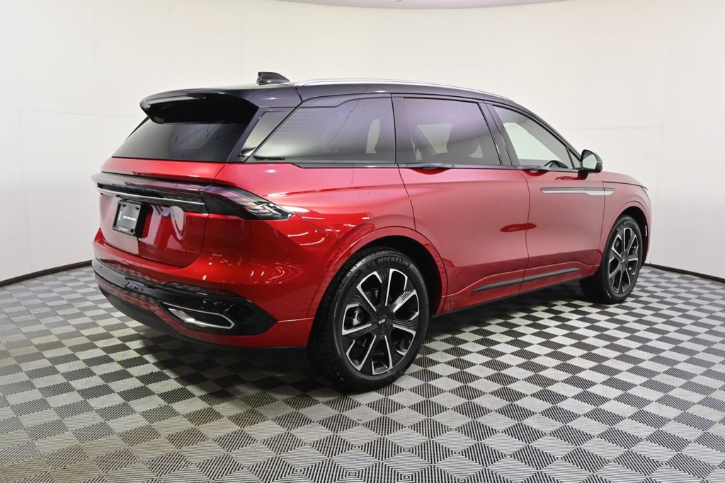 New 2026 Lincoln Nautilus Reserve image 7