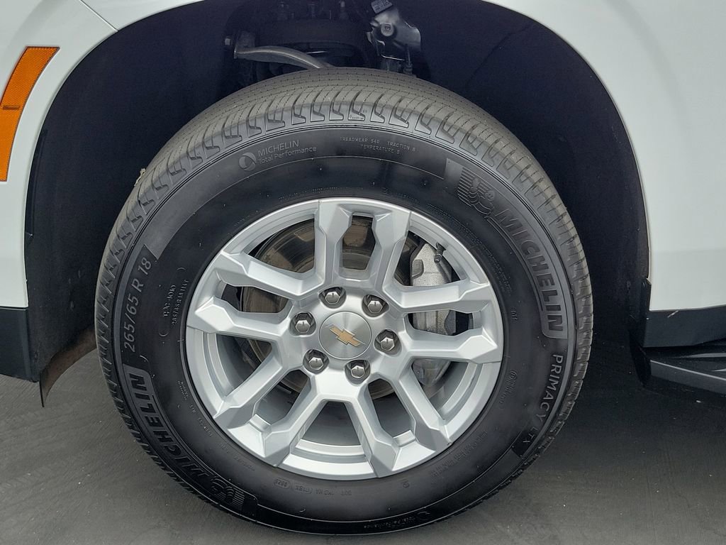 Used 2025 Chevrolet Tahoe LT AWD/4WD image 35