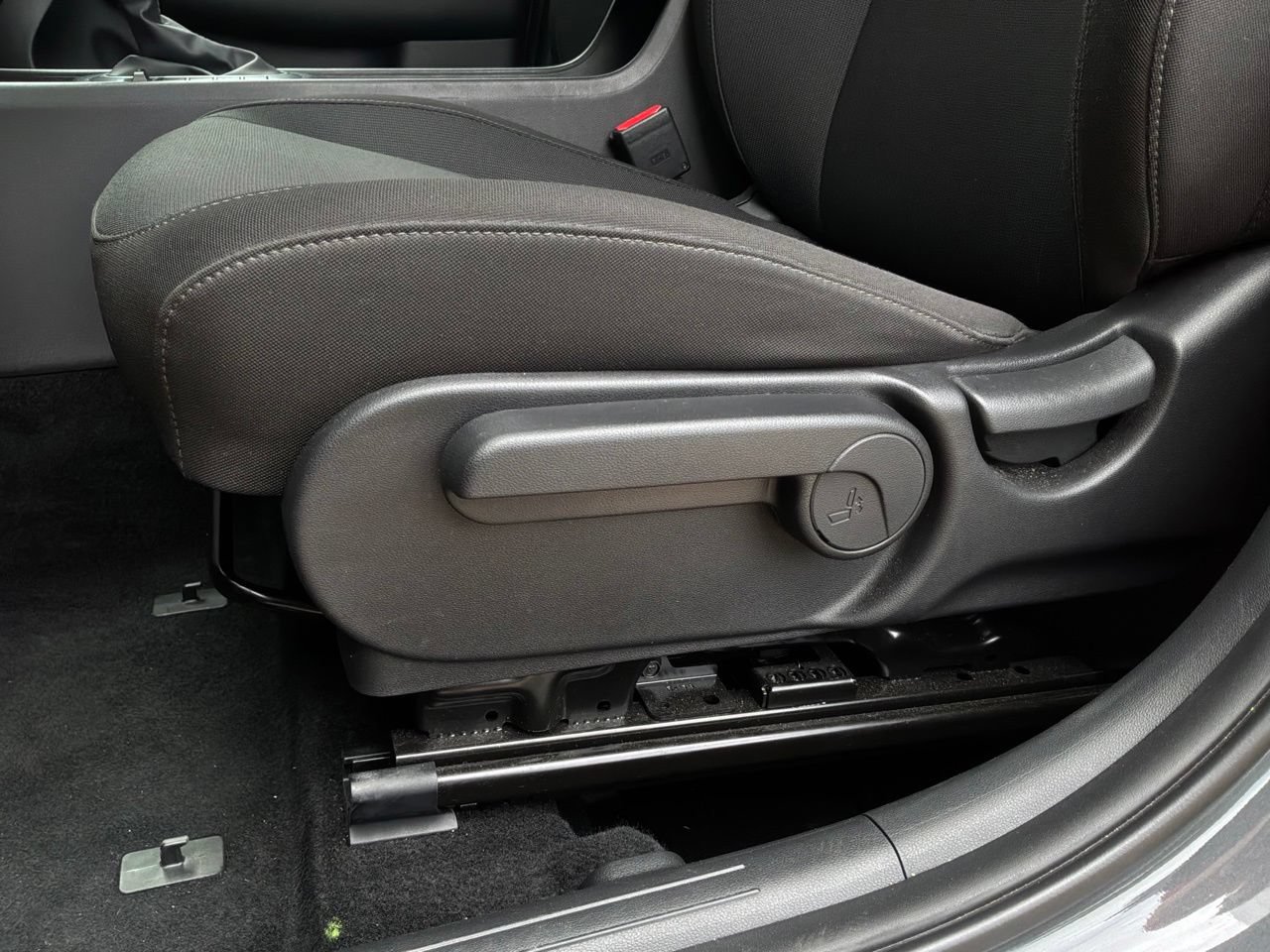 Used 2026 Hyundai Kona SEL Sport FWD image 11