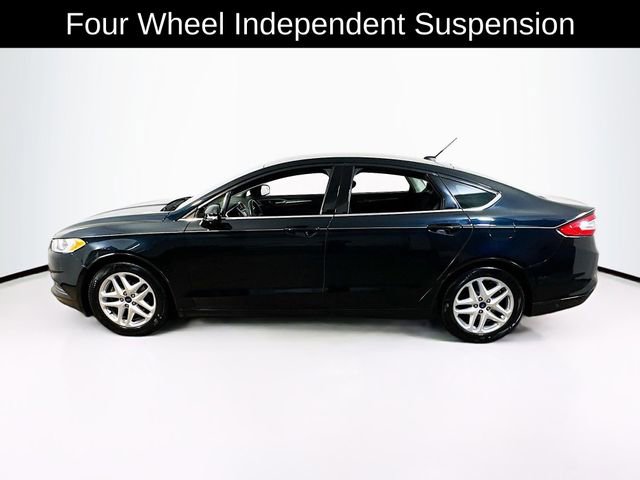 Used 2014 Ford Fusion SE FWD image 4
