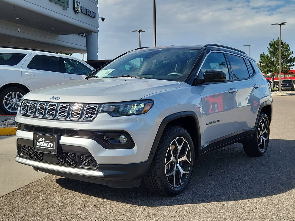 Certified 2025 Jeep Compass Limited AWD/4WD image 4