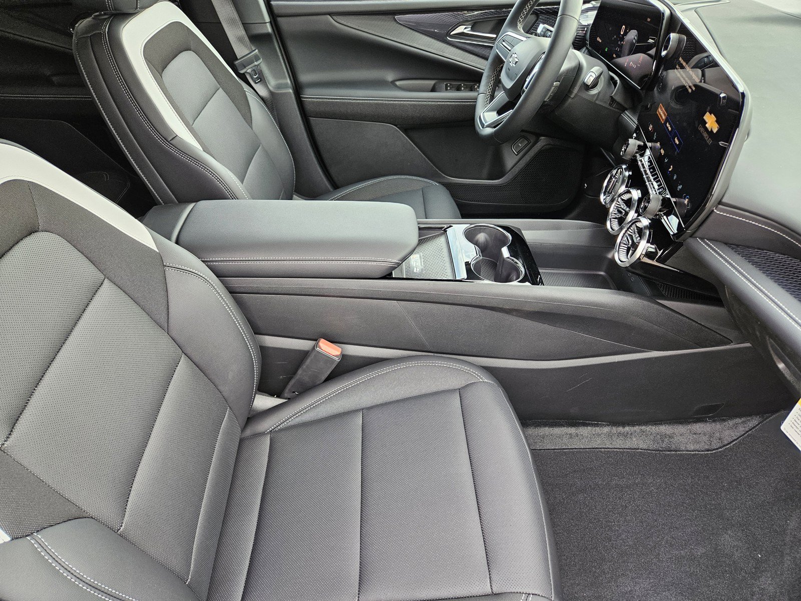 New 2026 Chevrolet Blazer EV LT FWD image 10