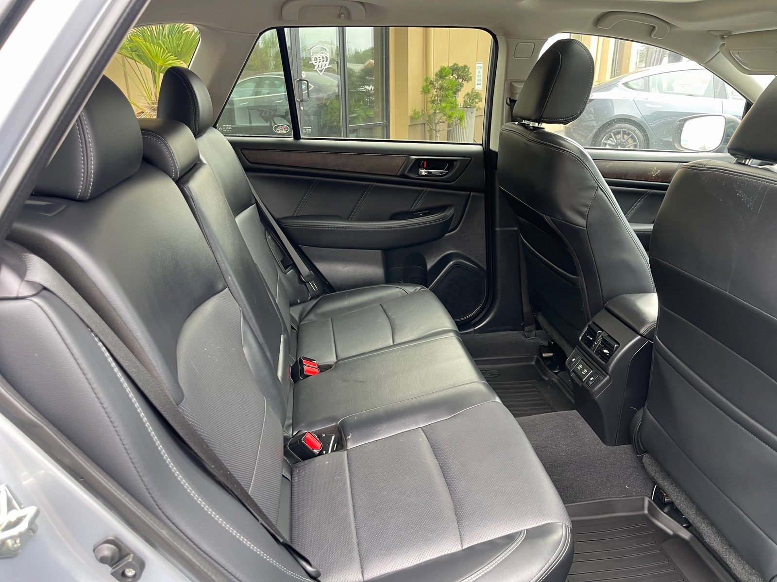 Used 2019 Subaru Outback 2.5i Limited image 19