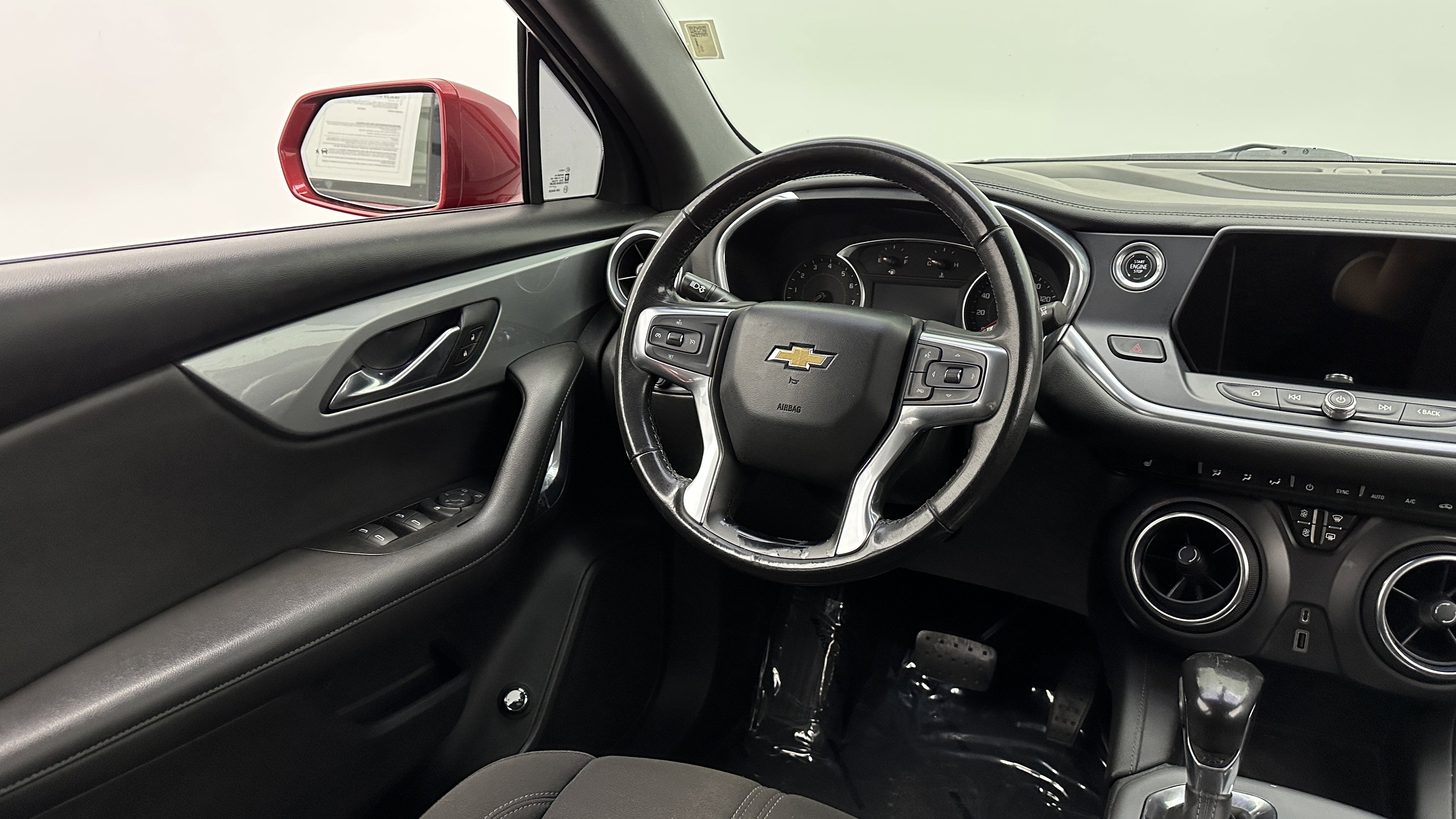 Used 2019 Chevrolet Blazer LT image 24