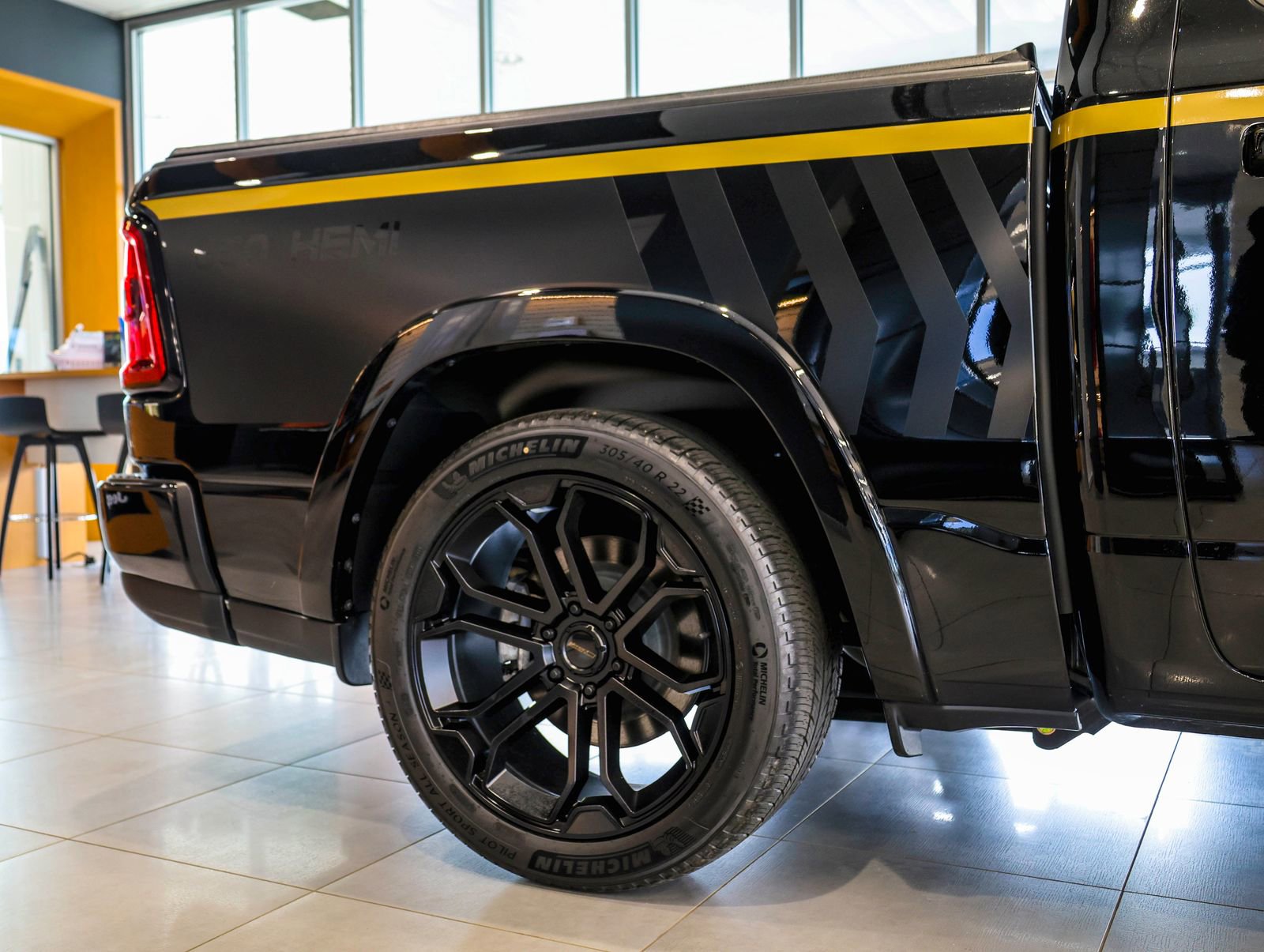 New 2026 RAM 1500 Big Horn AWD/4WD image 7