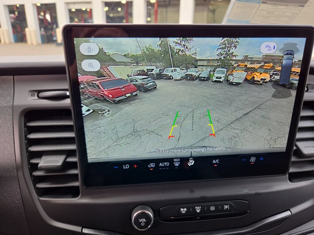 New 2026 Ford Transit 250 148 Medium Roof w/ Load Area Protection Package RWD image 29