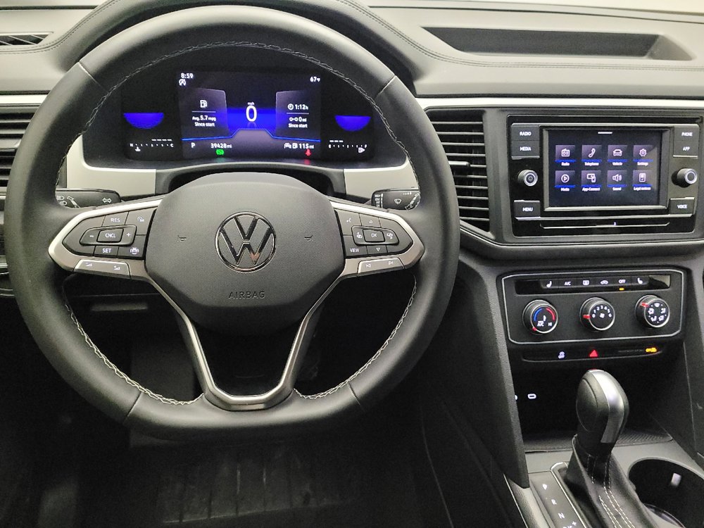 Used 2023 Volkswagen Atlas Cross Sport SE FWD image 22