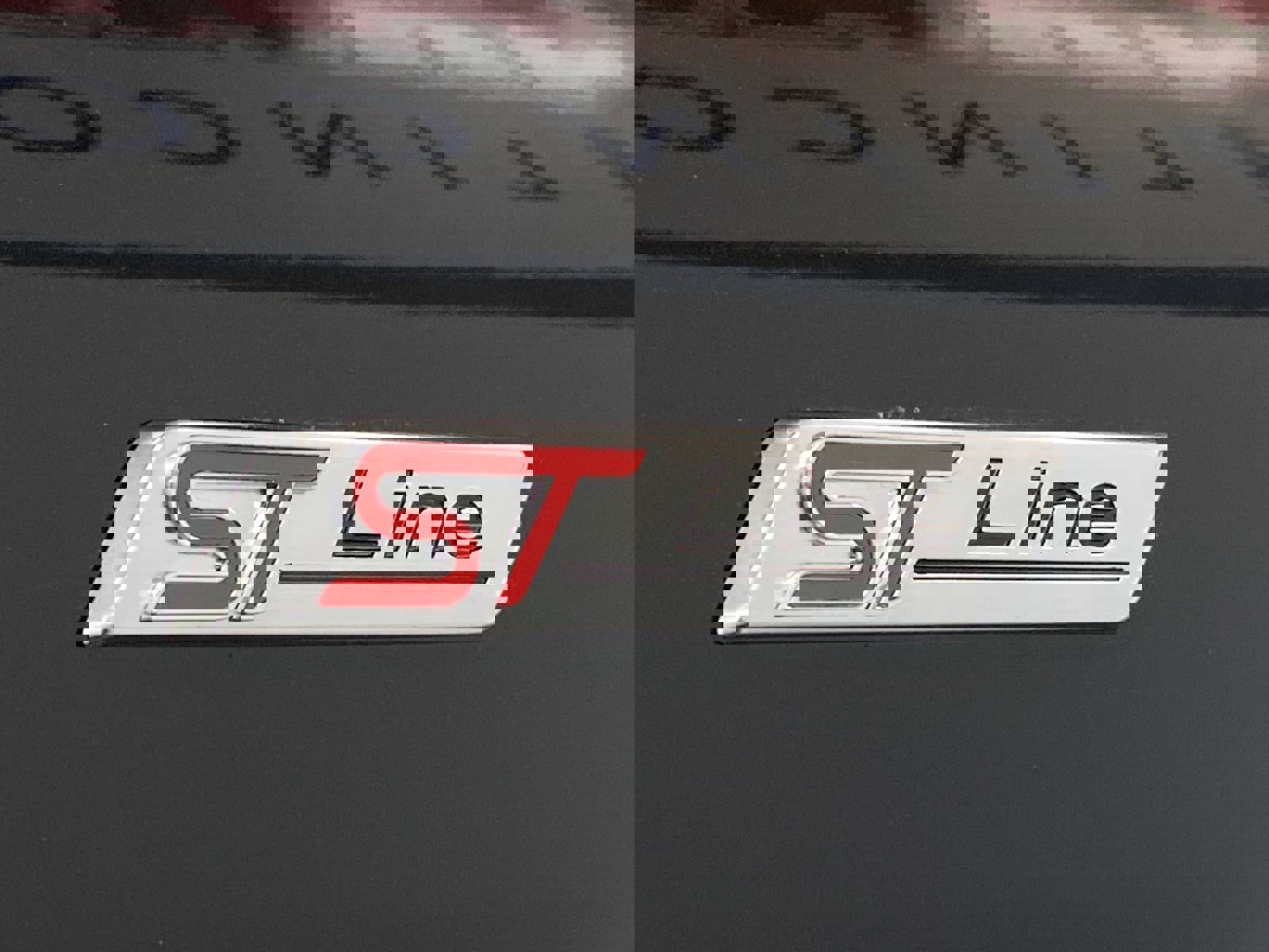 New 2026 Ford Explorer ST-Line w/ ST-Line Street Pack image 14