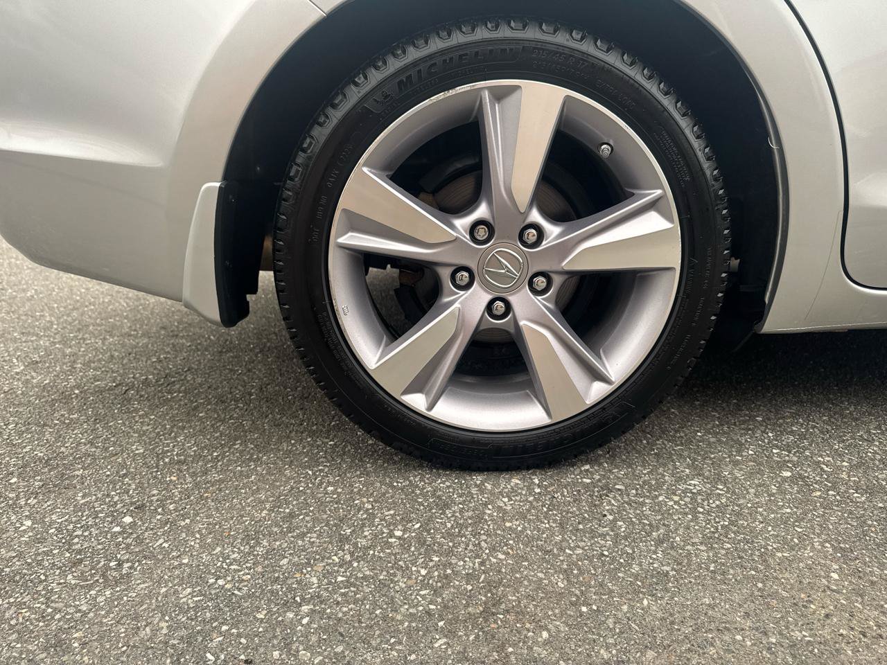 Used 2014 Acura ILX w/ Premium Package FWD image 19