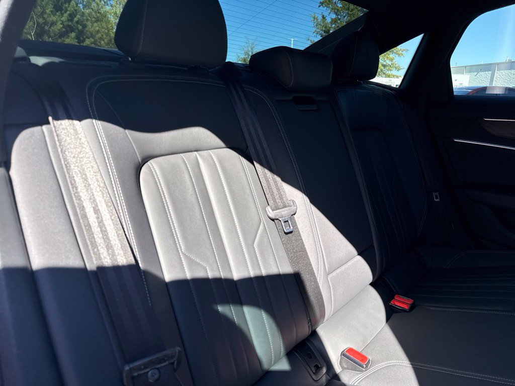 Used 2022 Audi A6 2.0T Premium w/ Black Optic Sport Package AWD/4WD image 37