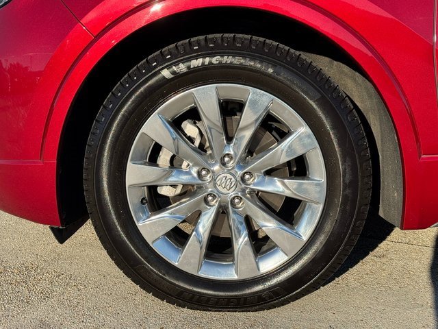Used 2018 Buick Envision Essence image 13
