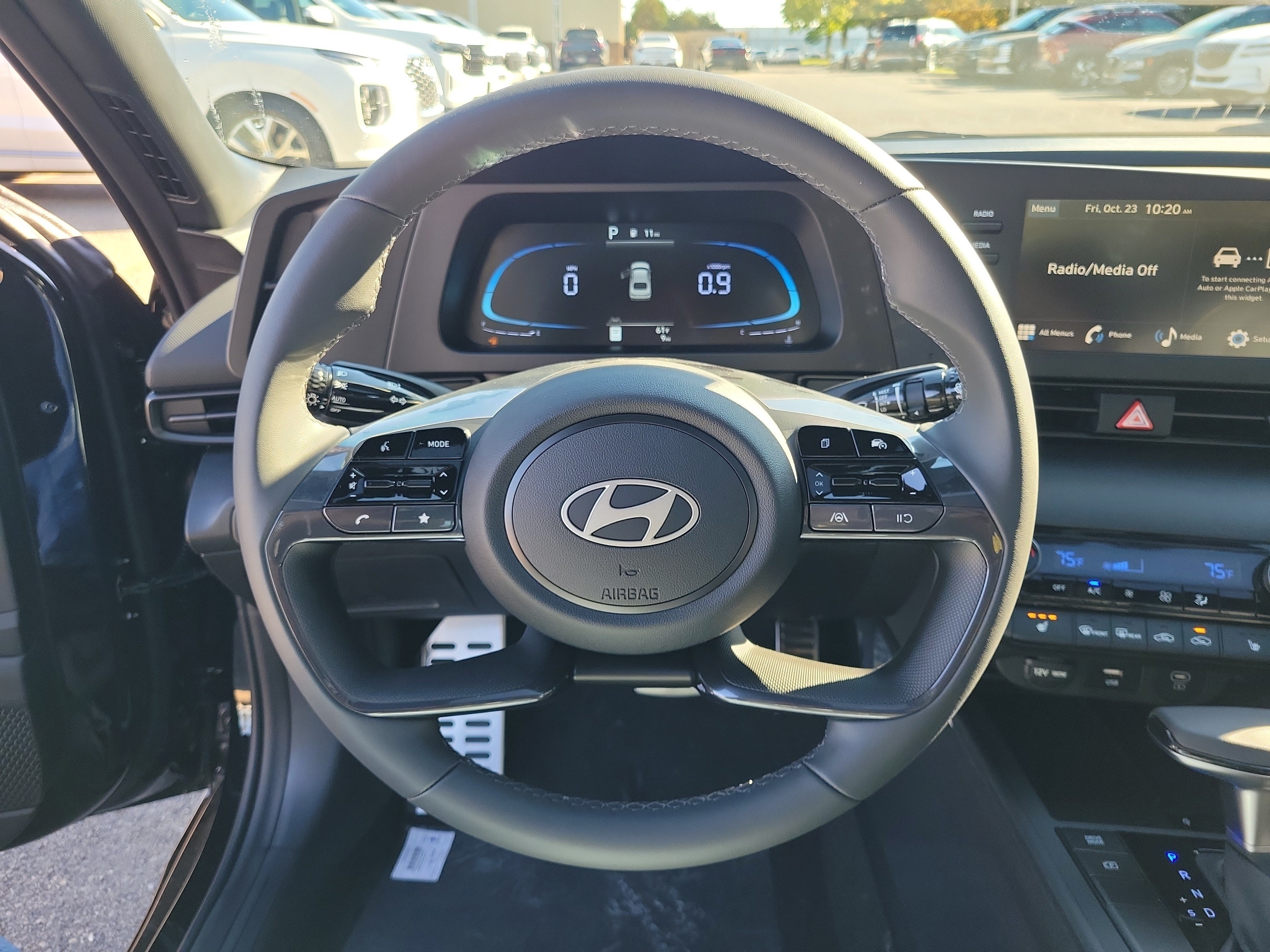 New 2026 Hyundai Elantra SEL Sport FWD image 21