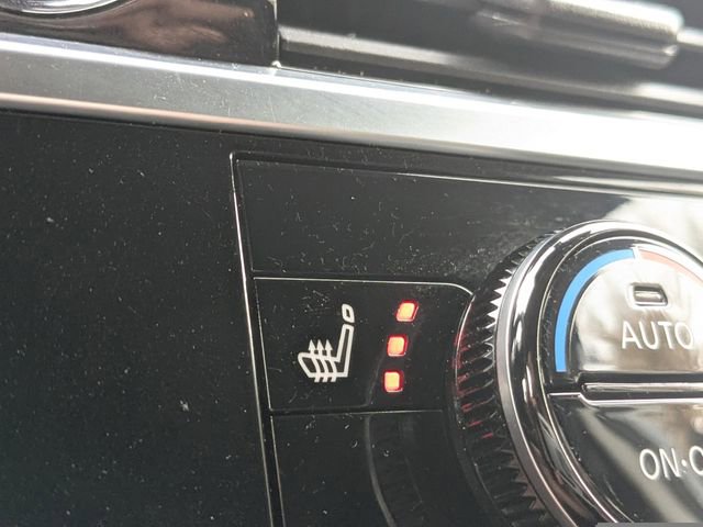 Used 2022 Nissan Pathfinder SV FWD image 22