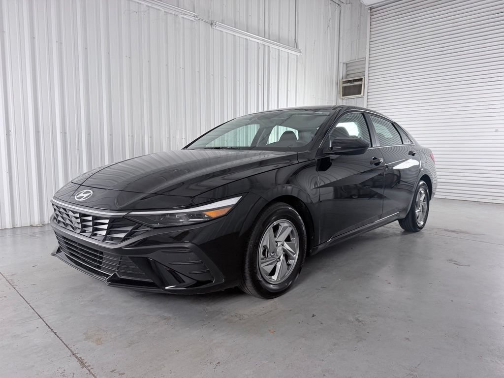 Used 2026 Hyundai Elantra SE
