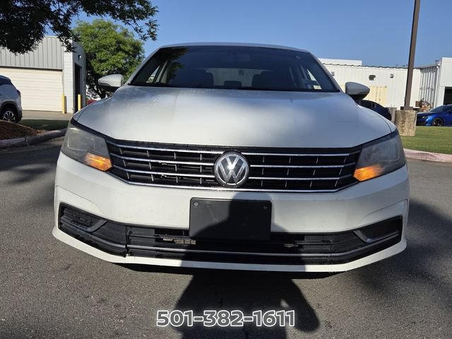 Used 2018 Volkswagen Passat 2.0T S w/ Driver Assistance Package FWD image 8