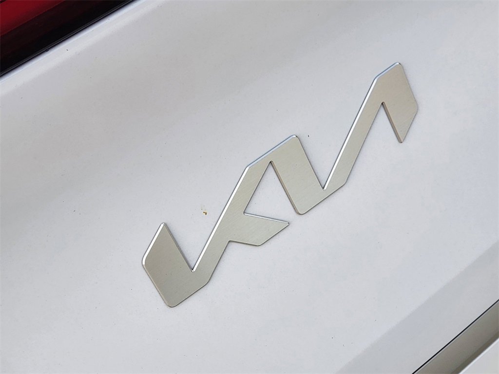 New 2025 Kia EV6 Light w/ Light LR Technology Package image 7