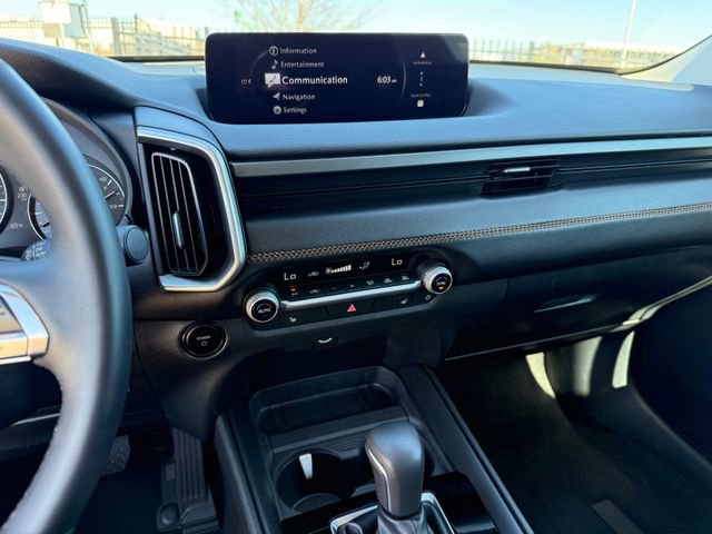 Used 2025 MAZDA CX-50 AWD 2.5 Hybrid w/ Premium Pkg image 16