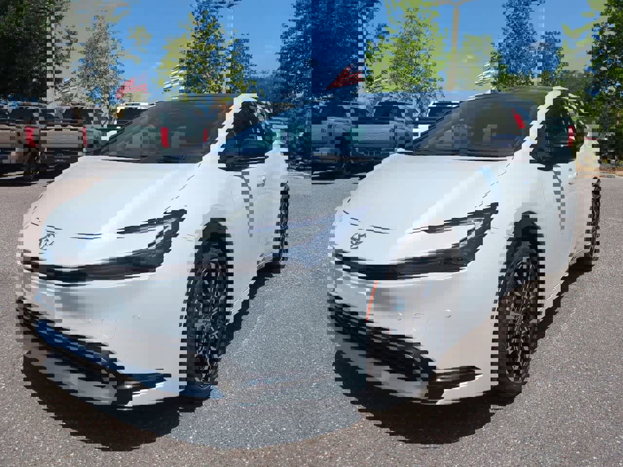 New 2026 Toyota Prius Plug-In Hybrid FWD image 2