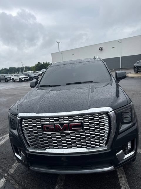 Used 2022 GMC Yukon Denali AWD/4WD image 15