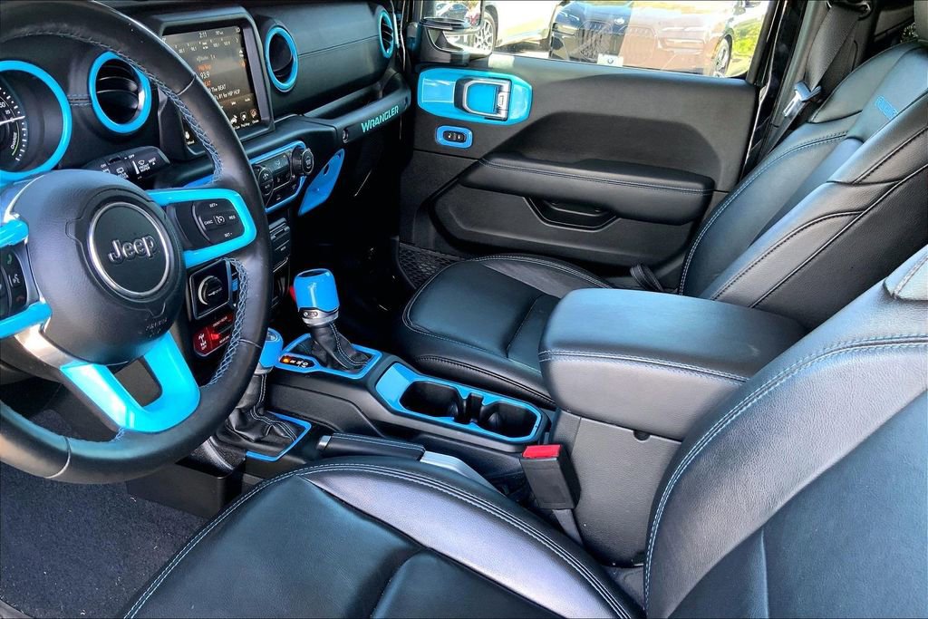 Used 2023 Jeep Wrangler Unlimited Rubicon 4xe w/ Cold Weather Group image 16