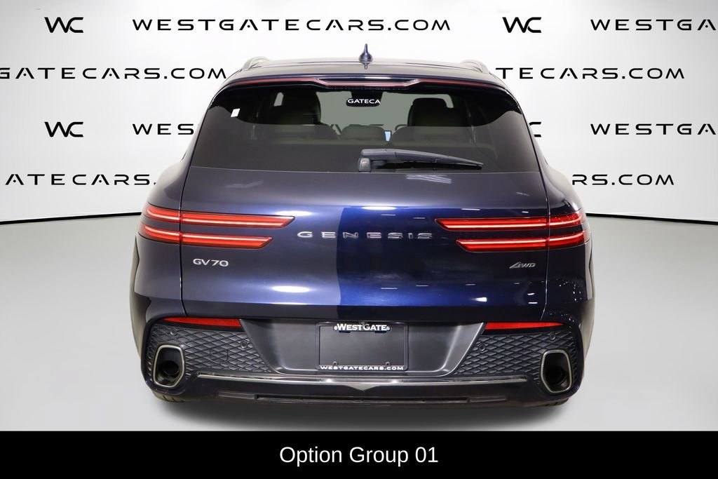 Used 2023 Genesis GV70 2.5T AWD/4WD image 4