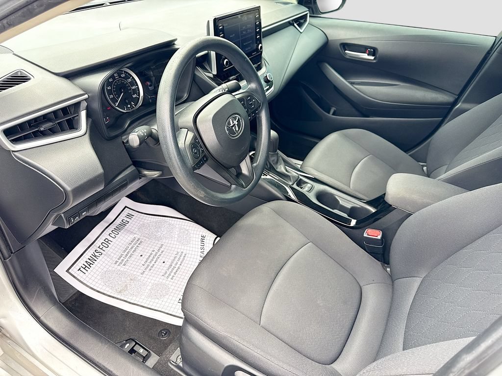 Used 2021 Toyota Corolla LE FWD image 24