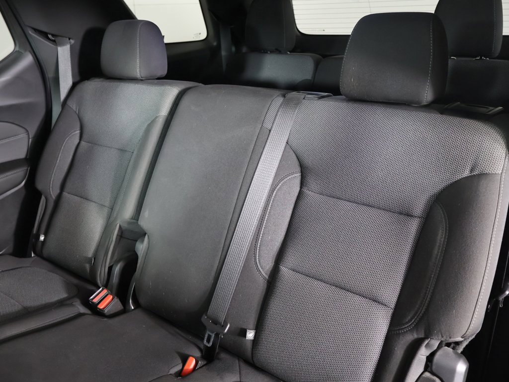 Used 2022 Chevrolet Traverse LT w/ LPO, Floor Liner Package image 34