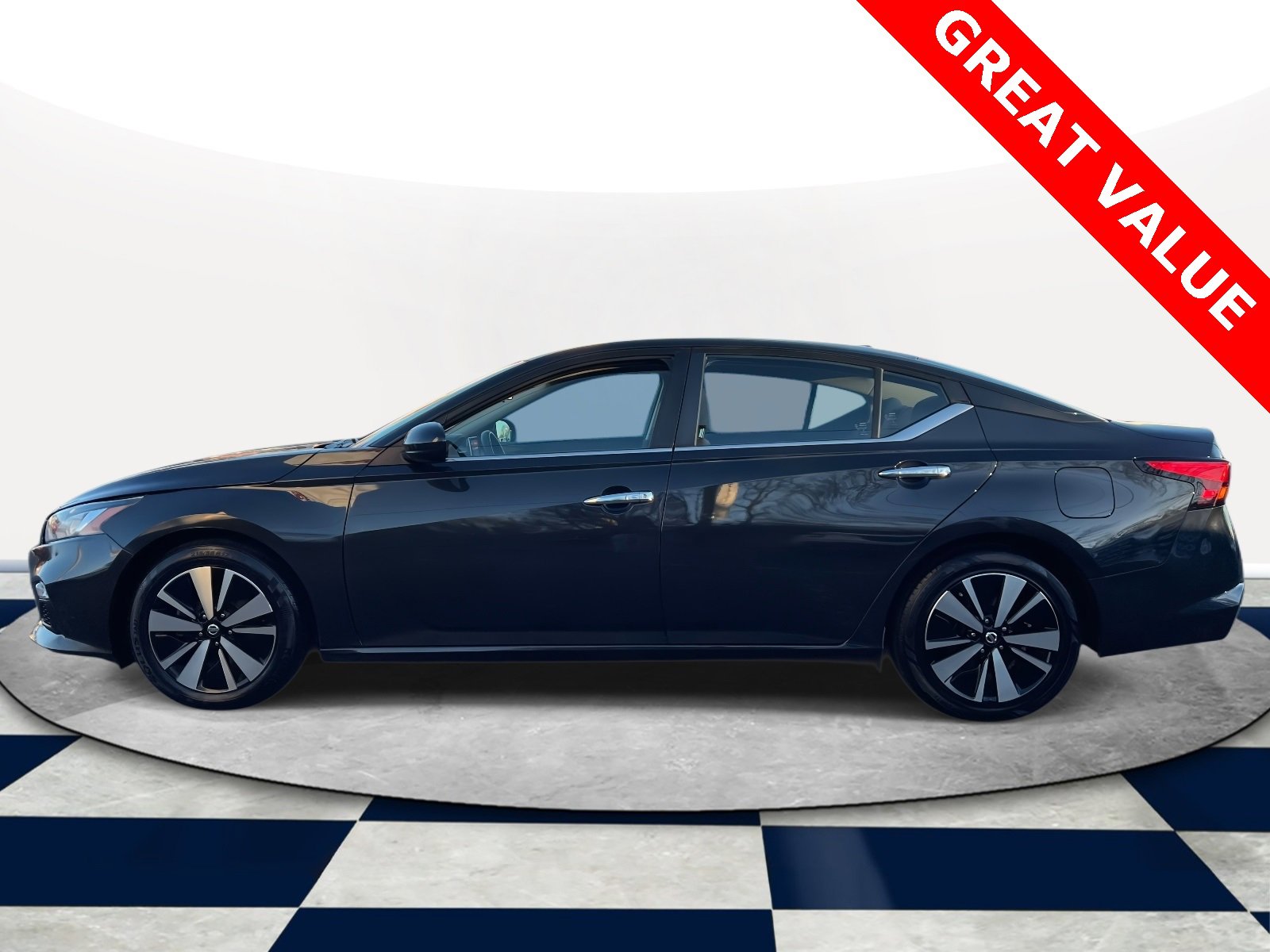 Used 2022 Nissan Altima 2.5 SV image 4