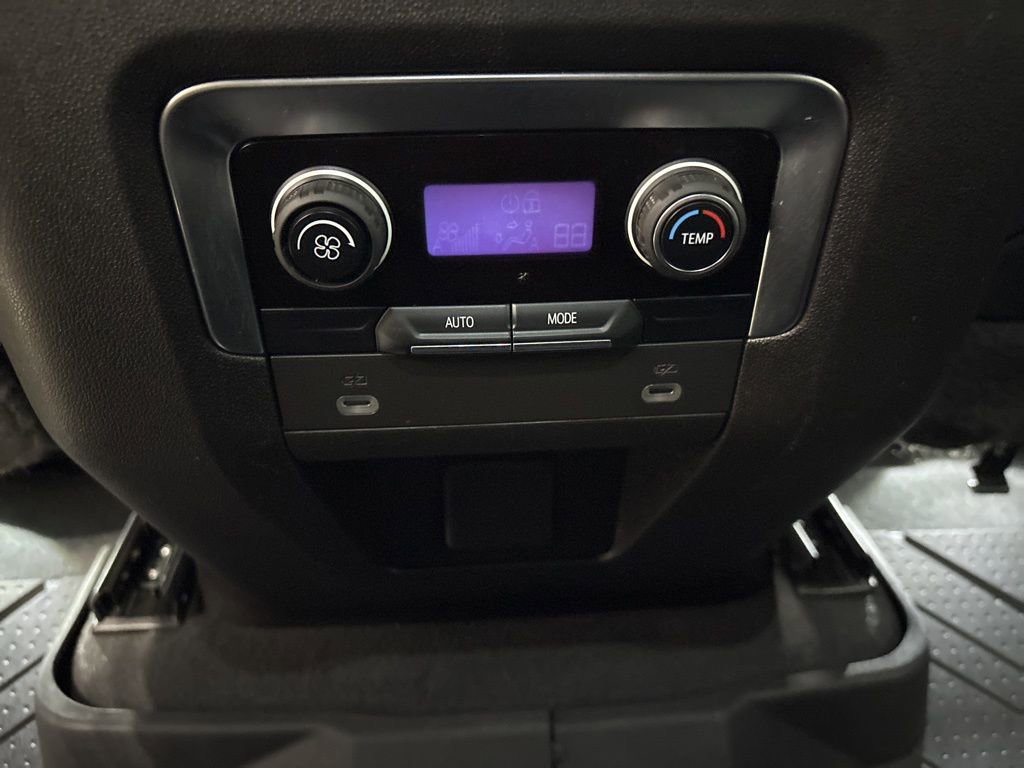 Used 2023 Chevrolet Tahoe LS image 28