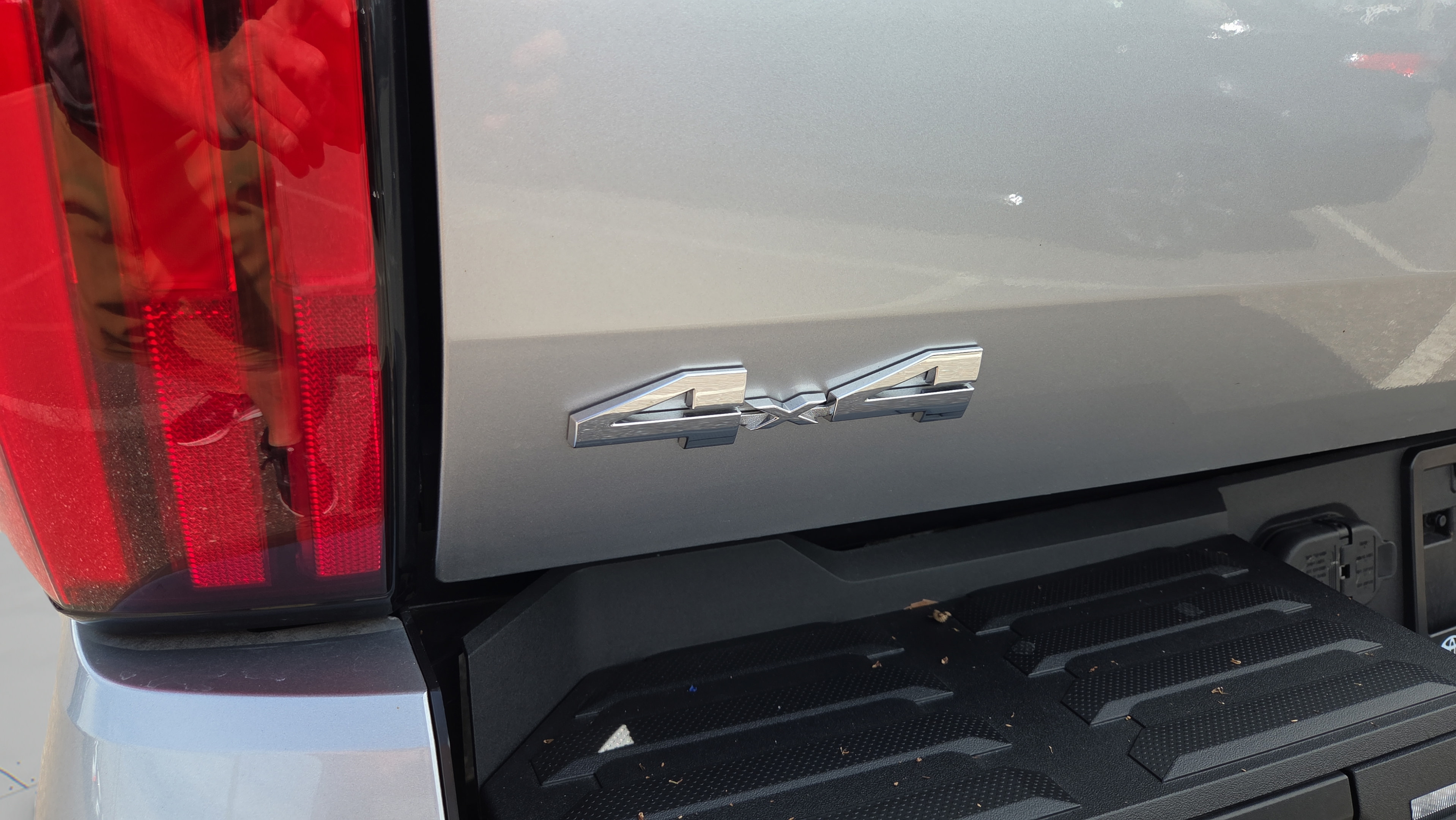 Certified 2025 Toyota Tundra SR5 w/ SR5 Convenience Package AWD/4WD image 33