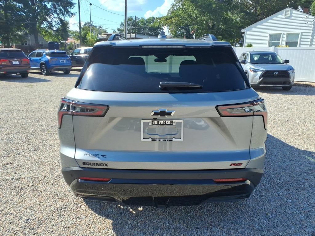 Used 2026 Chevrolet Equinox RS w/ Convenience Package III FWD image 6