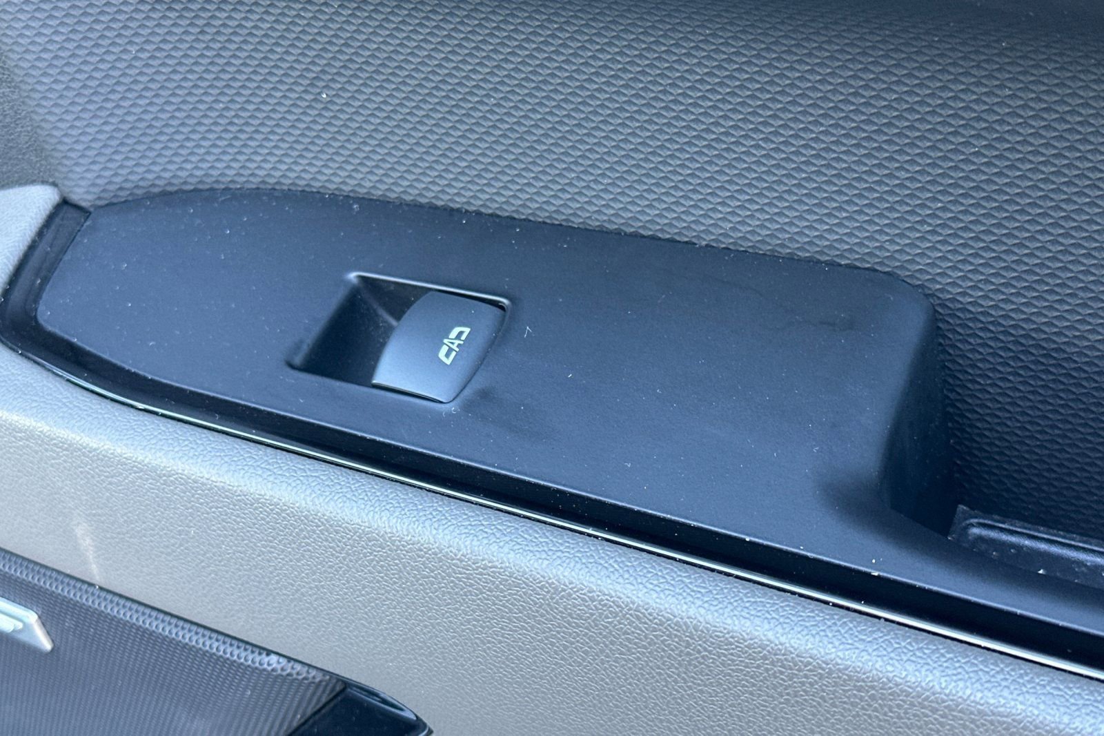 Certified 2023 Chevrolet Silverado 1500 ZR2 w/ Technology Package image 22