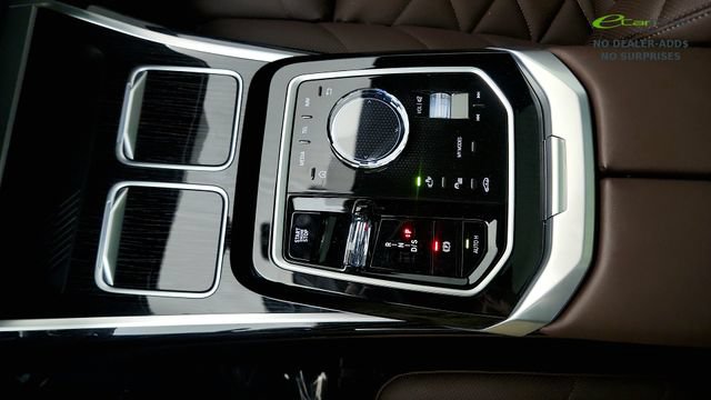 Used 2026 BMW 740i RWD image 70