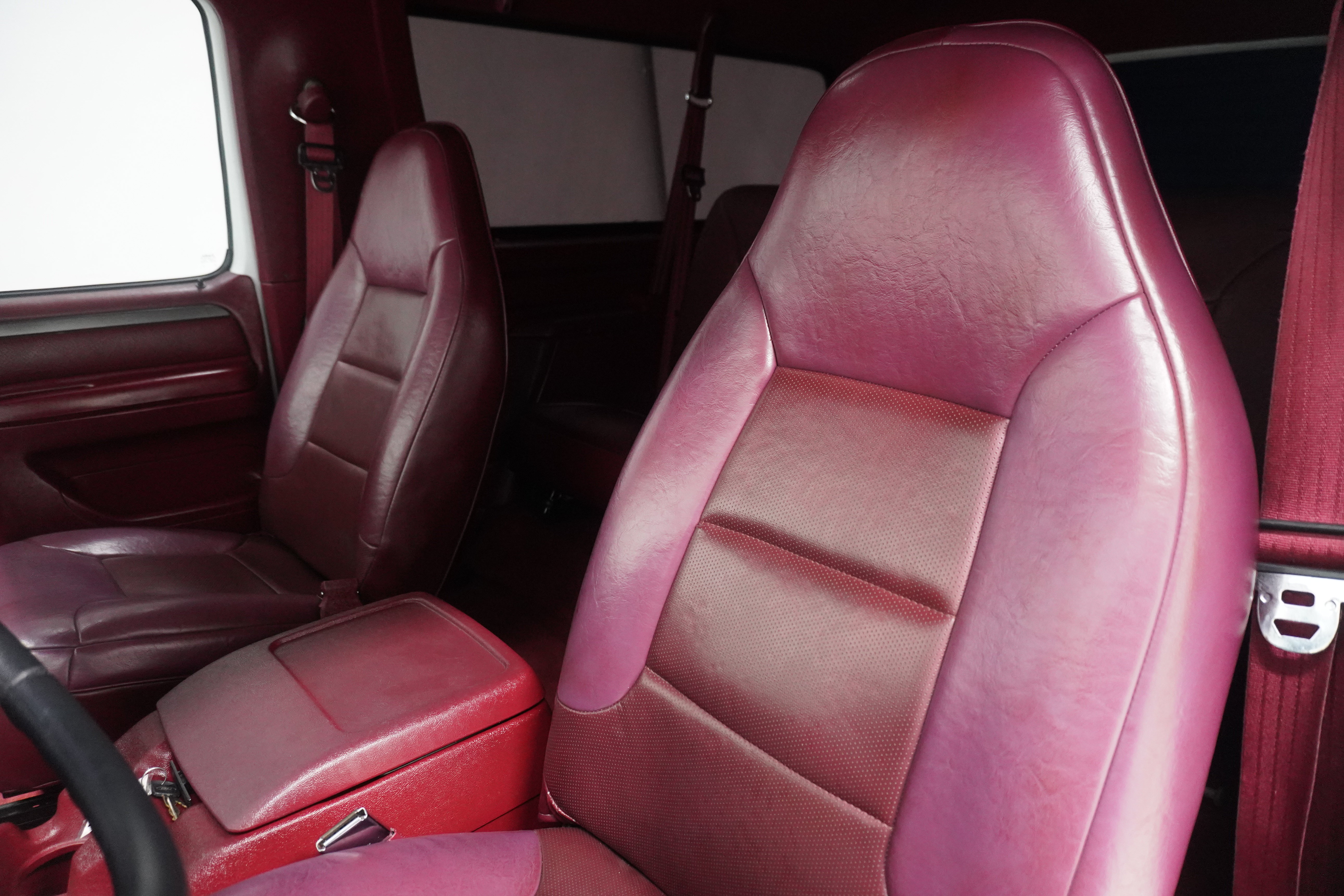 Used 1995 Ford Bronco XLT AWD/4WD image 12