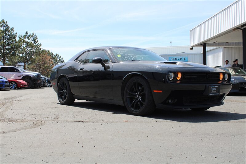 Used 2018 Dodge Challenger SXT w/ Blacktop Package RWD image 7