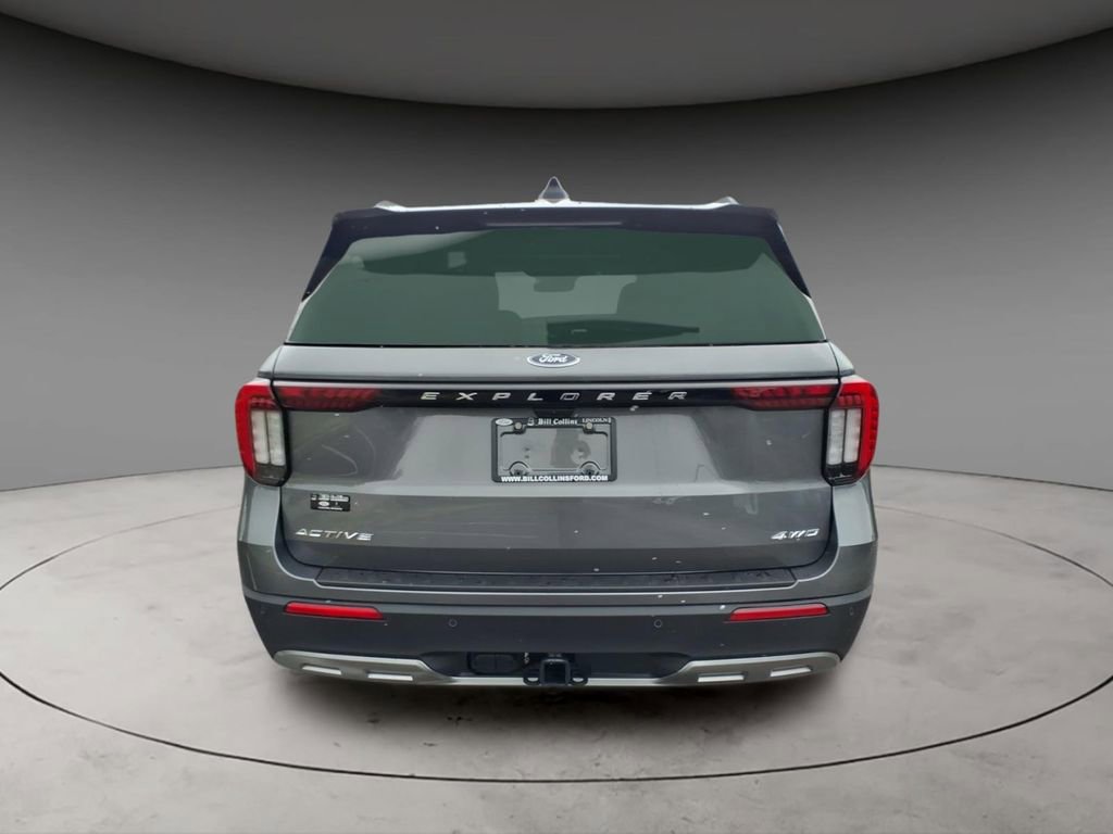 New 2026 Ford Explorer Active image 7