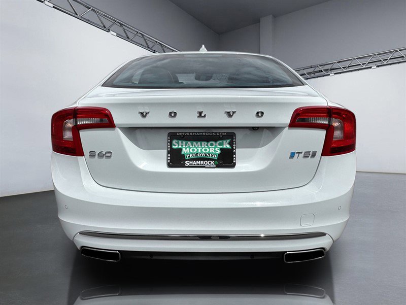Used 2016 Volvo S60 T5 Inscription Platinum FWD image 6