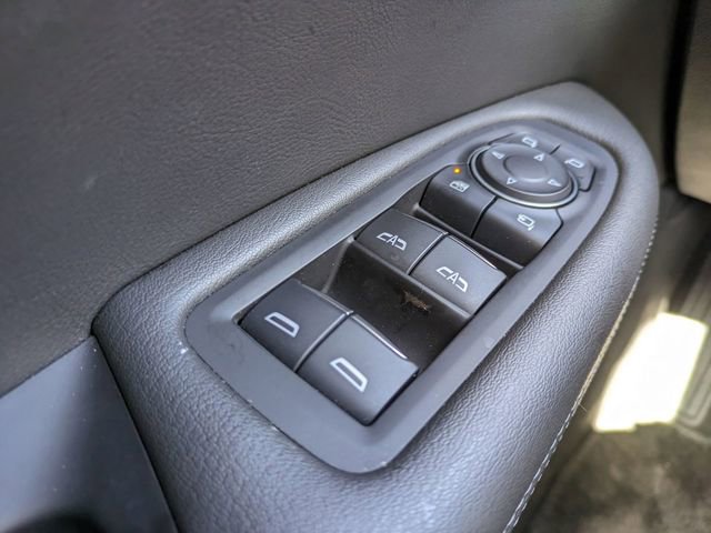 Used 2025 Cadillac XT6 Premium Luxury image 23