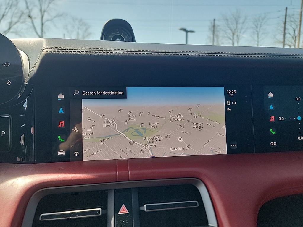 Used 2020 Porsche Taycan Turbo image 11