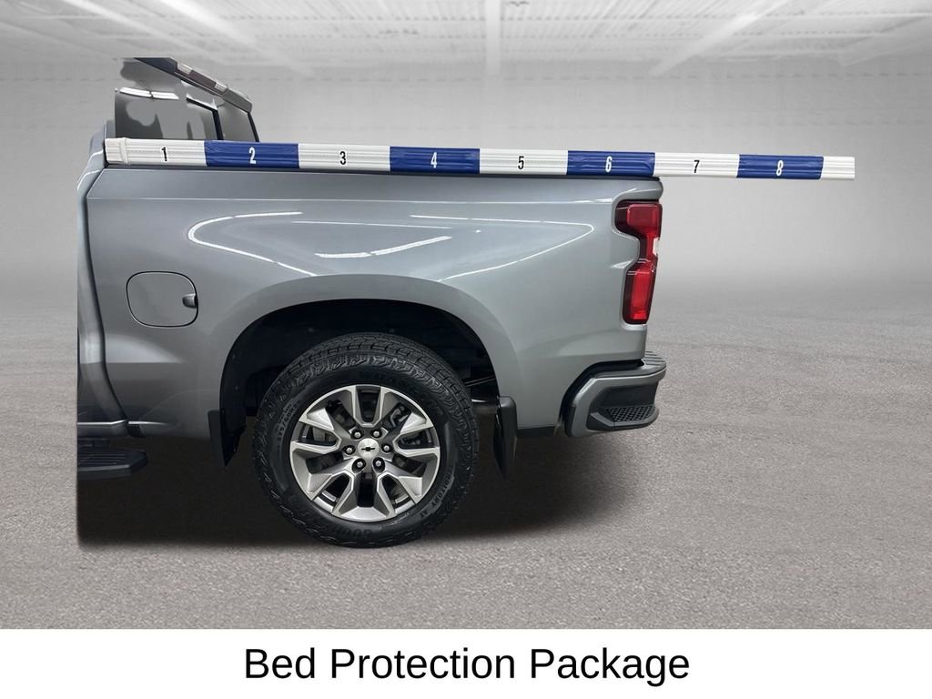 Used 2021 Chevrolet Silverado 1500 RST w/ Convenience Package II AWD/4WD image 18