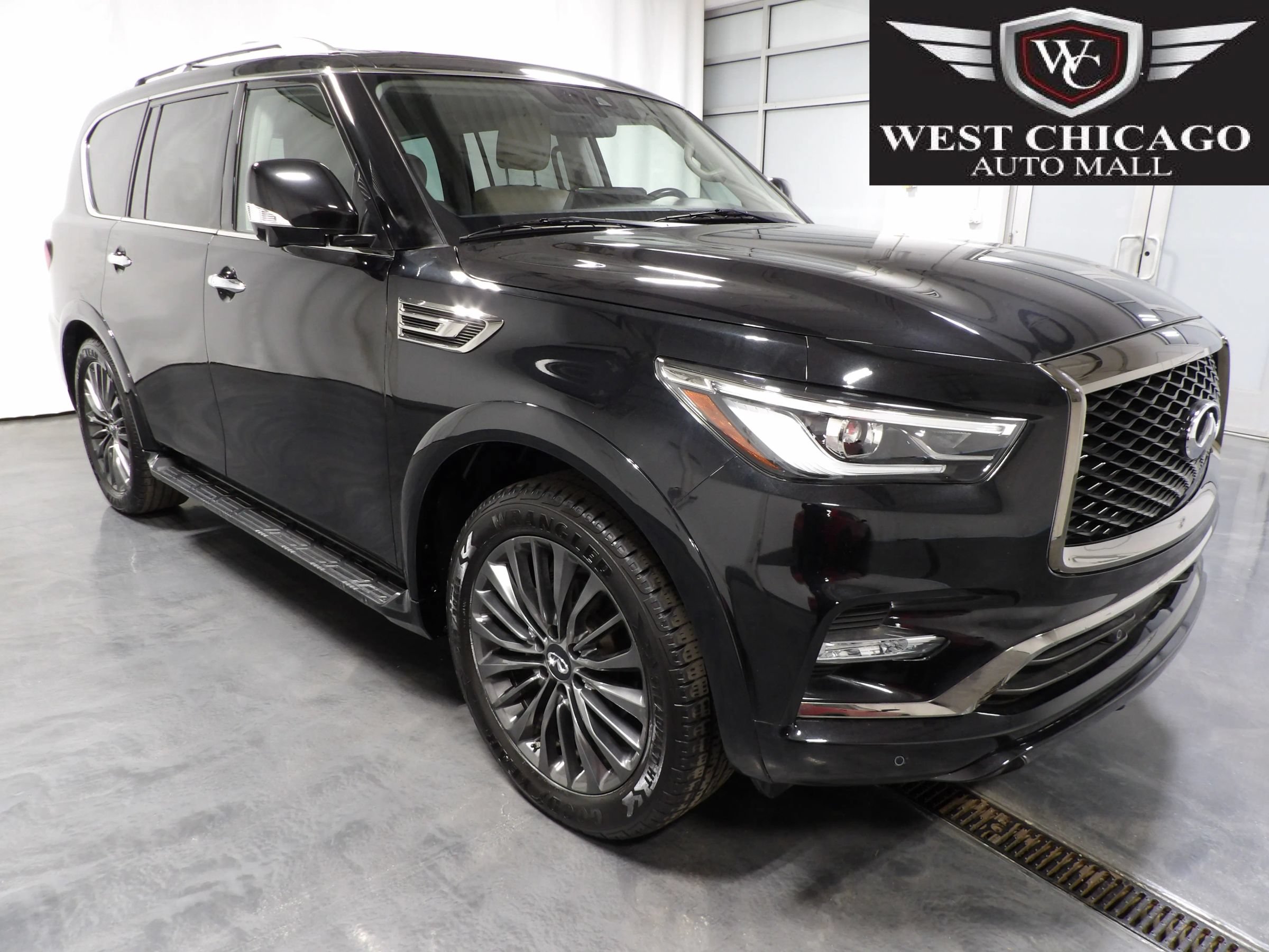 Used 2023 INFINITI QX80 Premium Select w/ Cargo Package AWD/4WD image 1